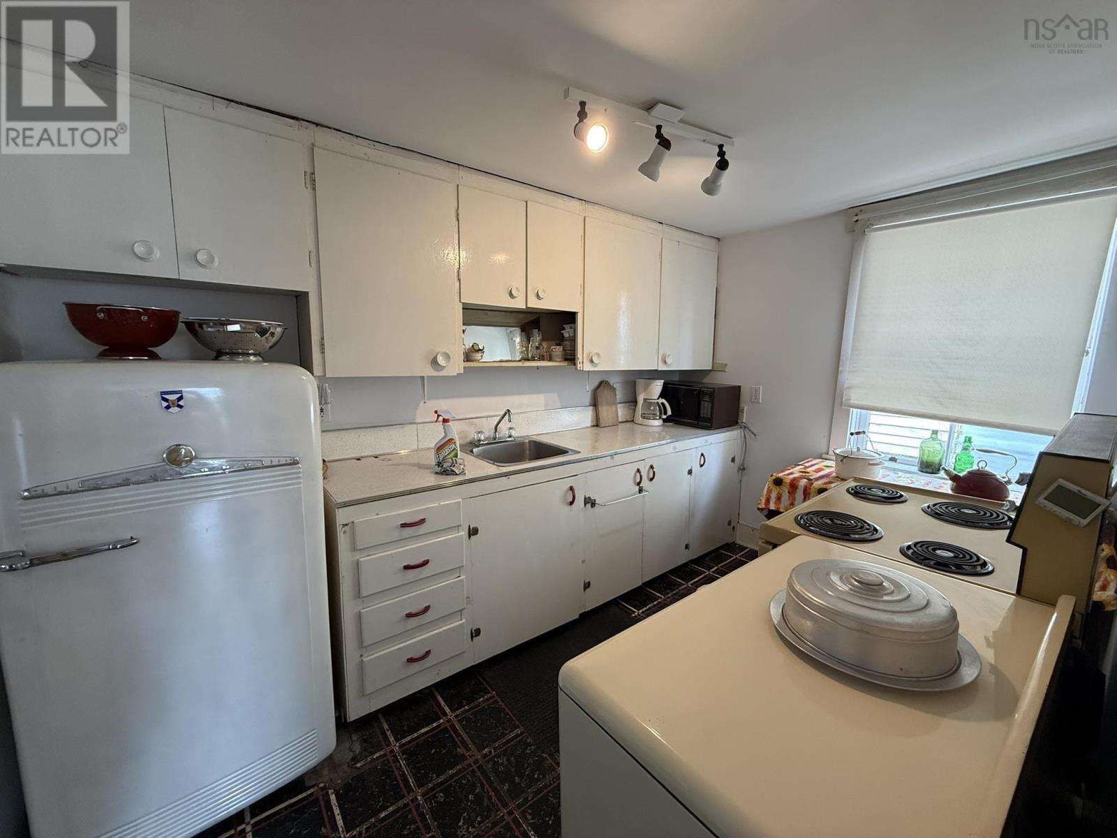 13886 Highway 6, Wallace, Nova Scotia  B0K 1Y0 - Photo 11 - 202618140