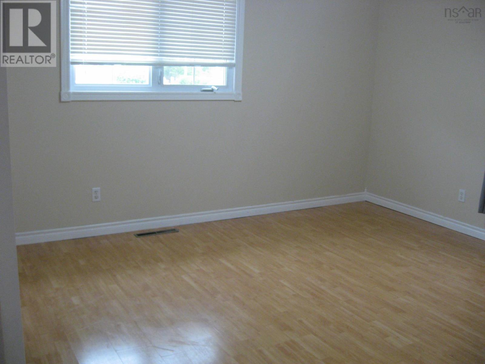 22 Barss Street, Liverpool, Nova Scotia  B0T 1K0 - Photo 10 - 202618156