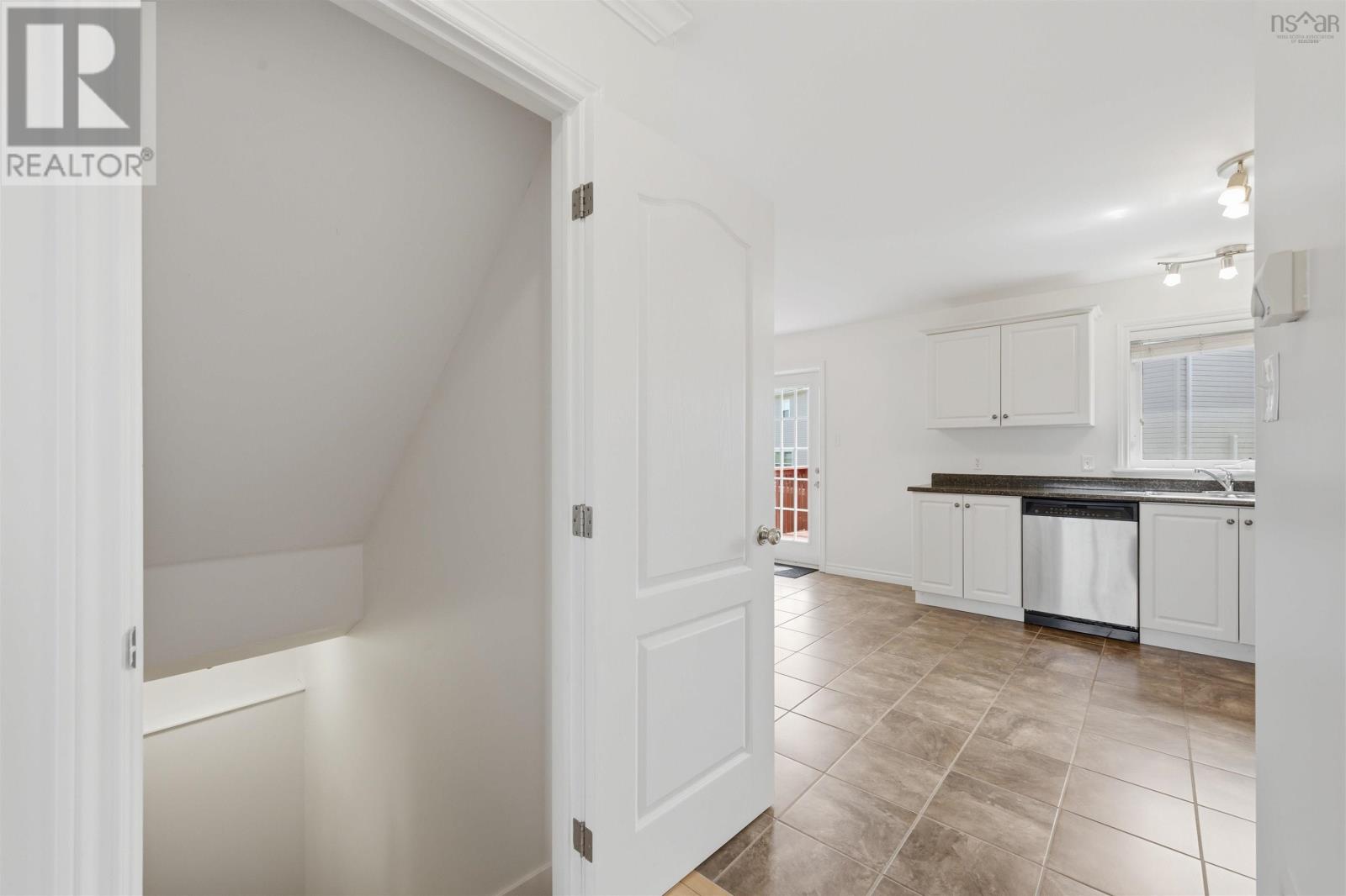 202 Beech Tree Run, Halifax, Nova Scotia  B3T 2E9 - Photo 11 - 202618163