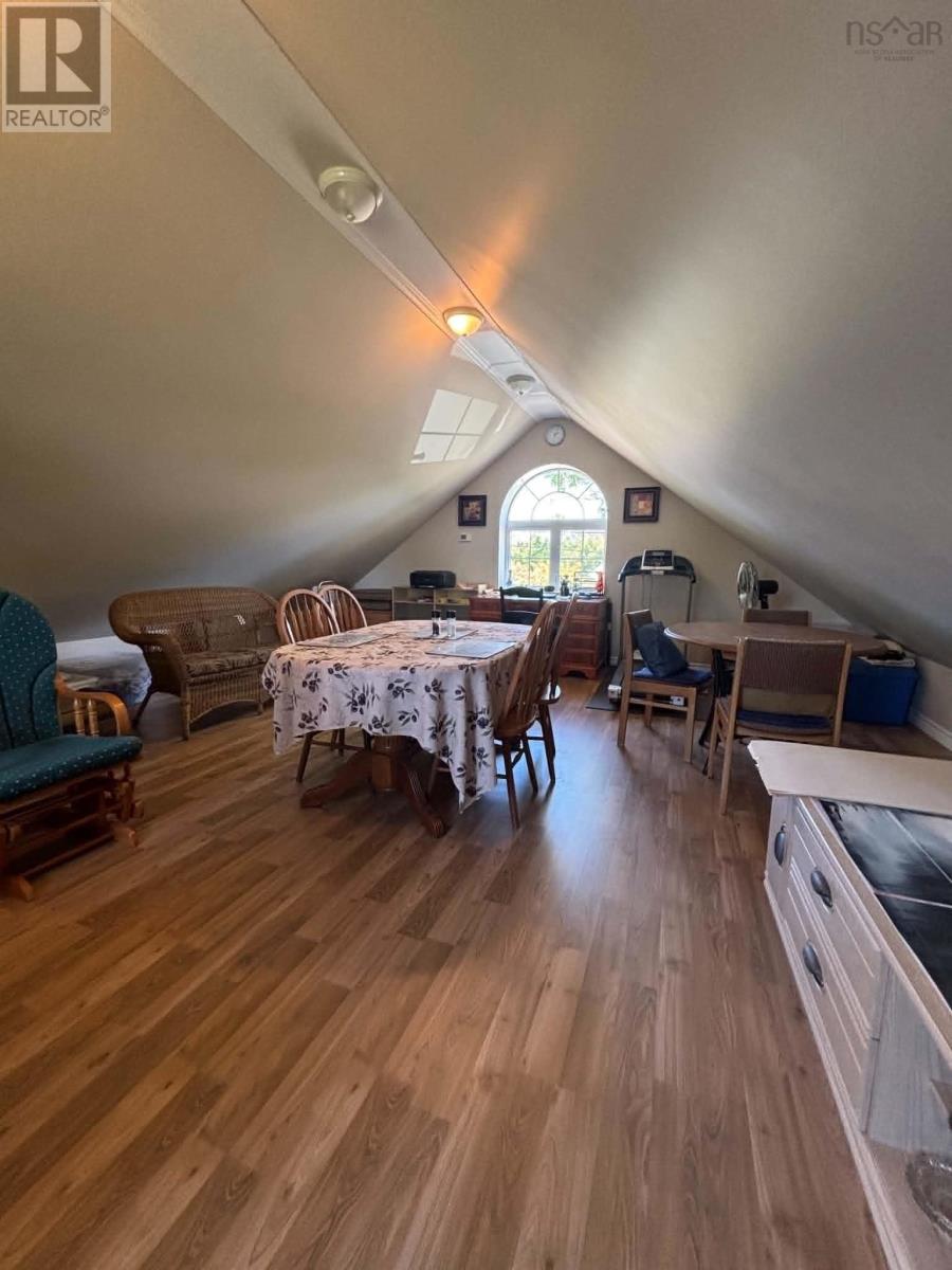 34 Clements Avenue, Yarmouth, Nova Scotia  B5A 2L7 - Photo 28 - 202618177