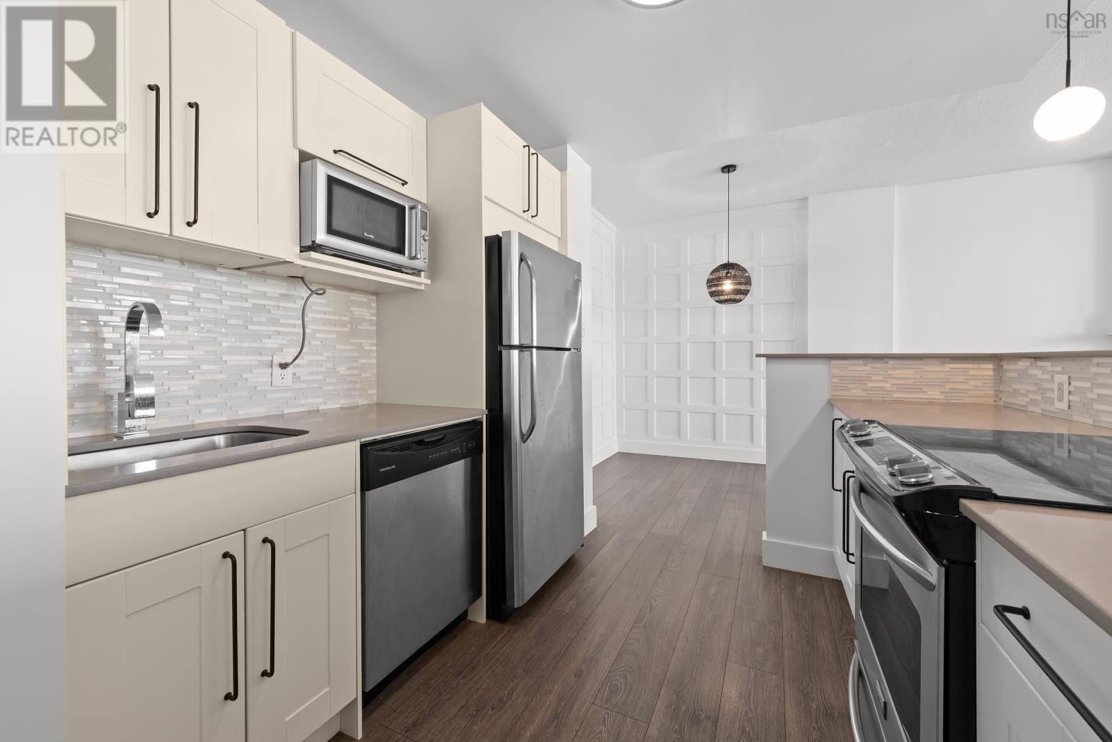 808 105 Dunbrack Street, Halifax, Nova Scotia  B3M 3G7 - Photo 4 - 202618178