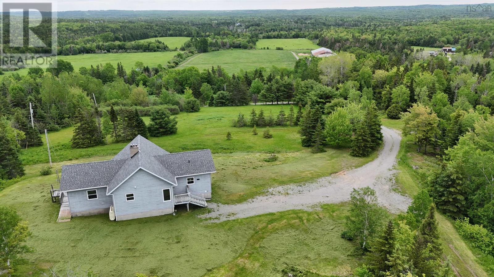 2420 Coxheath Road, Blacketts Lake, Nova Scotia  B1L 1A5 - Photo 4 - 202618187