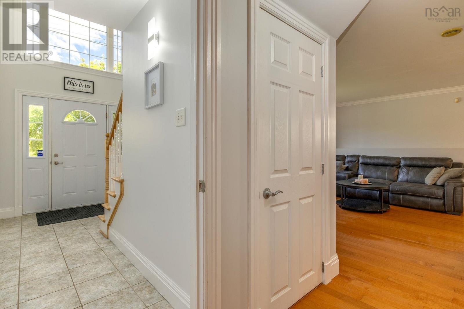 88 Bellbrook Crescent, Dartmouth, Nova Scotia  B2W 6S2 - Photo 3 - 202618202