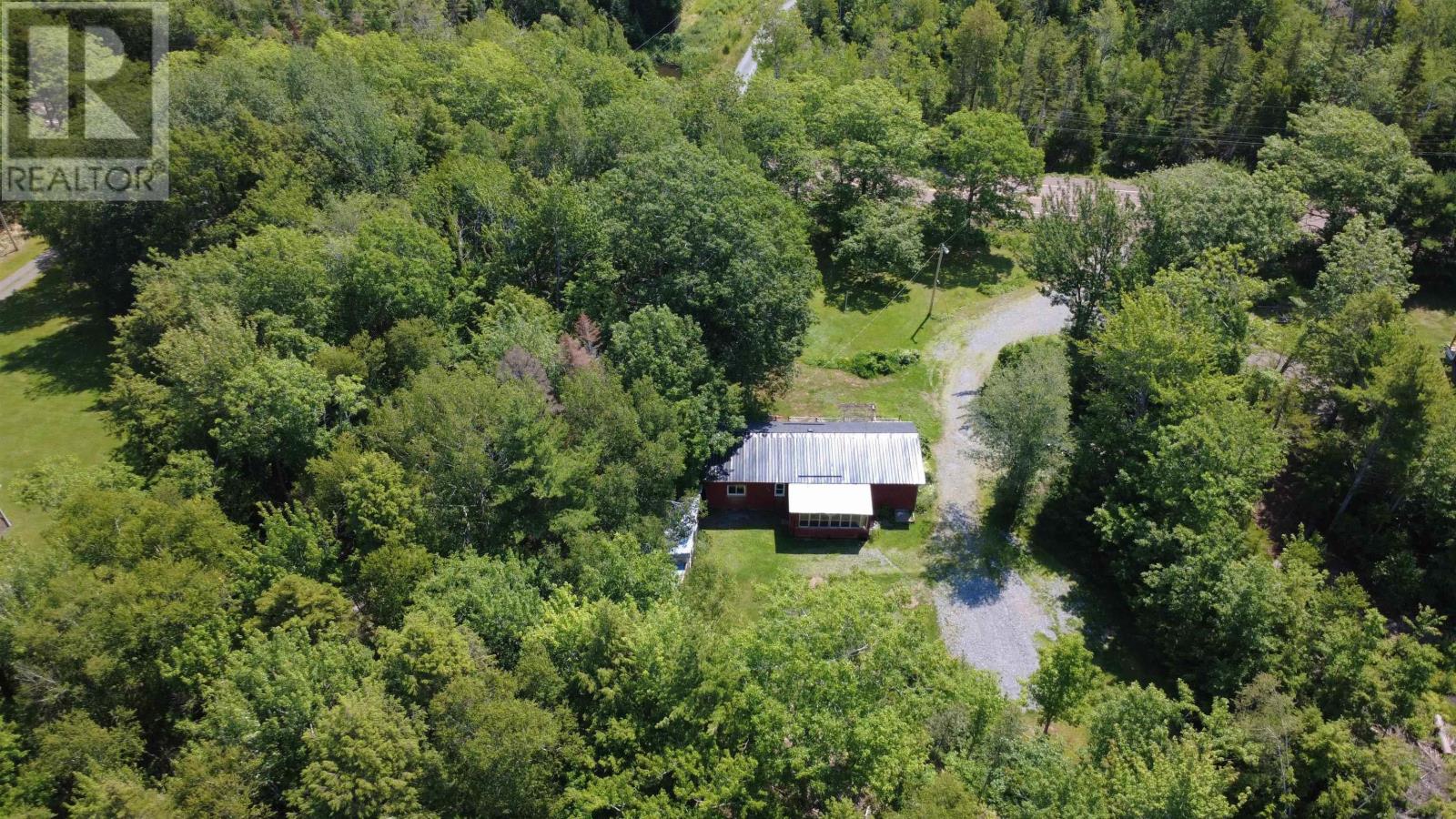 3561 Gairloch Road, Rocklin, Nova Scotia  B0K 2A0 - Photo 10 - 202618247