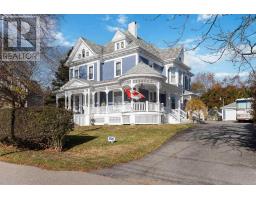 20 Victoria Avenue, weymouth, Nova Scotia