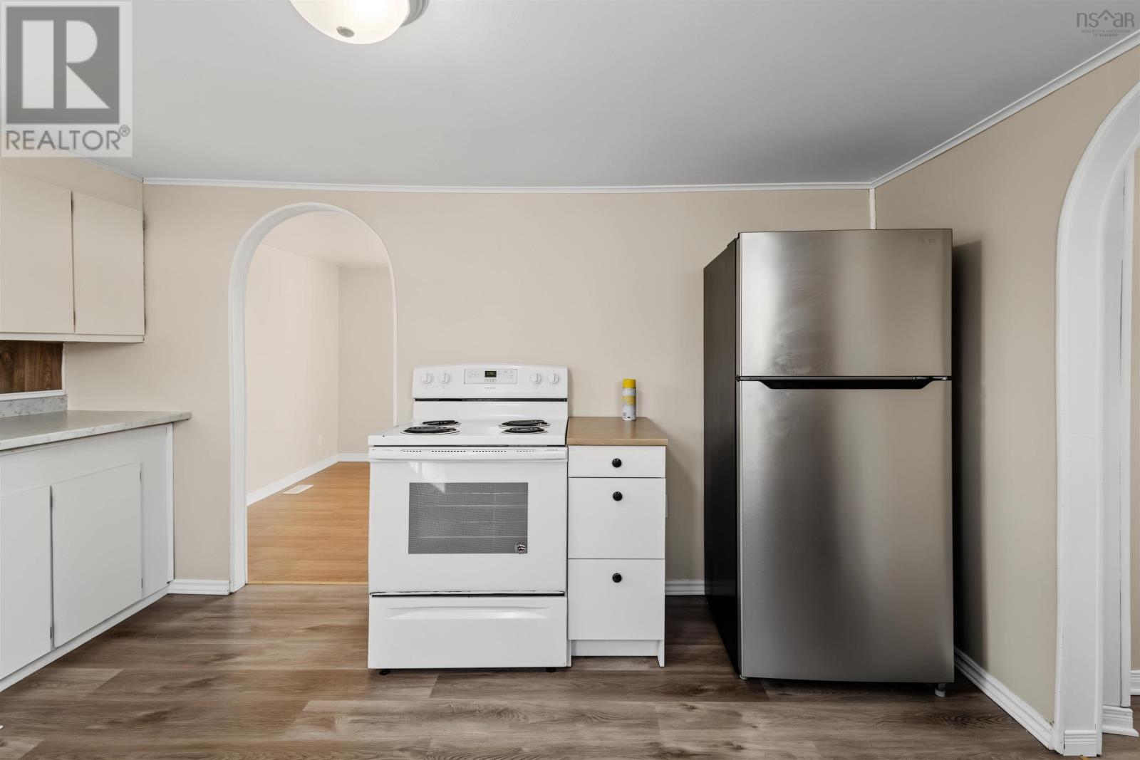 4 Mcpherson Street, Glace Bay, Nova Scotia  B1A 2A7 - Photo 7 - 202618388