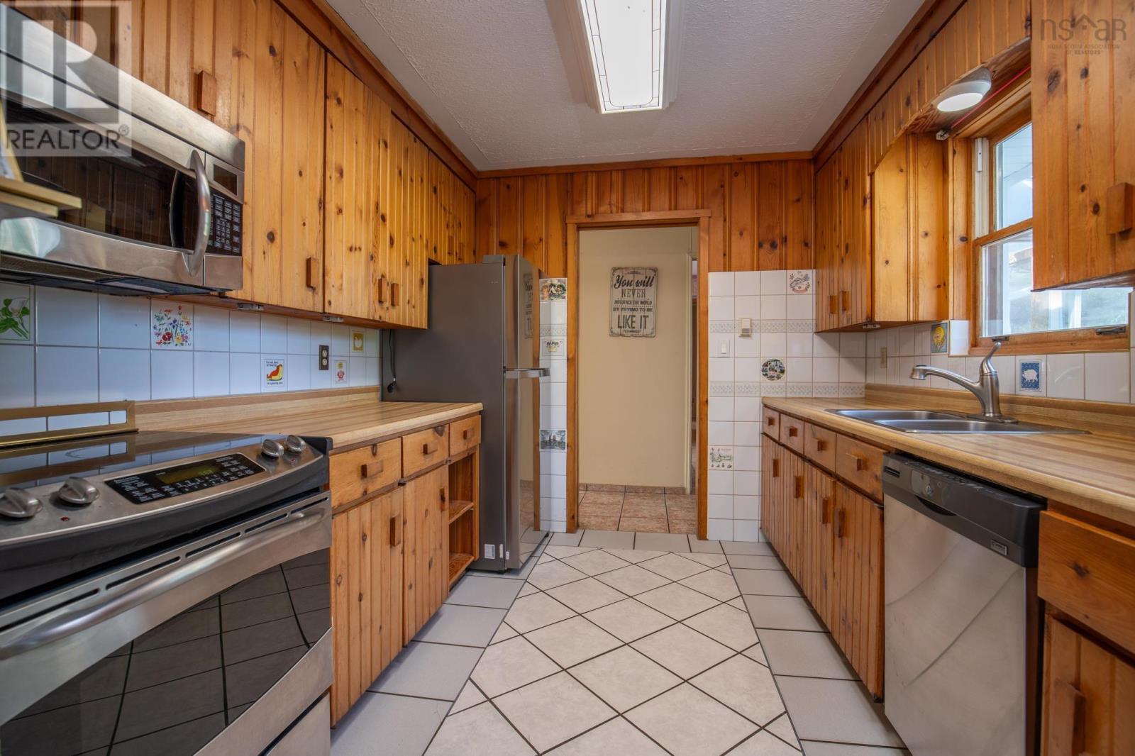 2357 Highway 203 East Kemptville, East Kemptville, Nova Scotia  B5A 5P5 - Photo 16 - 202618441