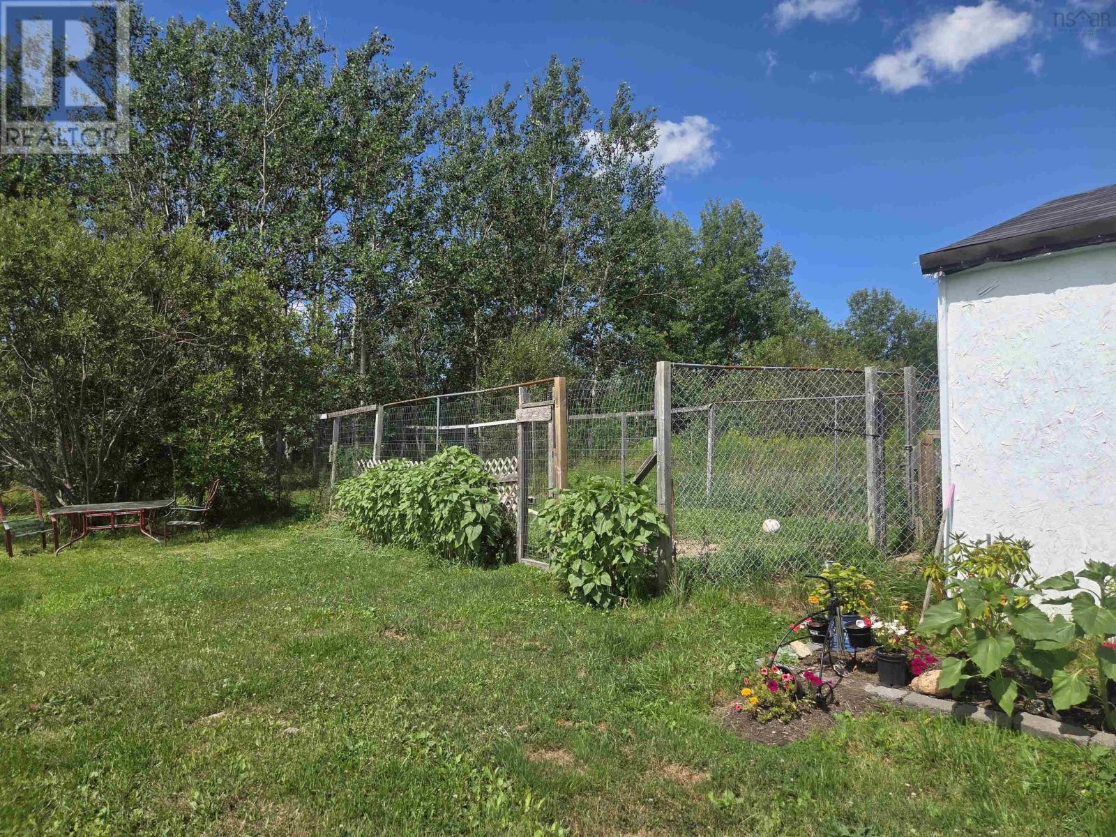 29 Deboer Drive, Lawrencetown, Nova Scotia  B0S 1M0 - Photo 5 - 202618588