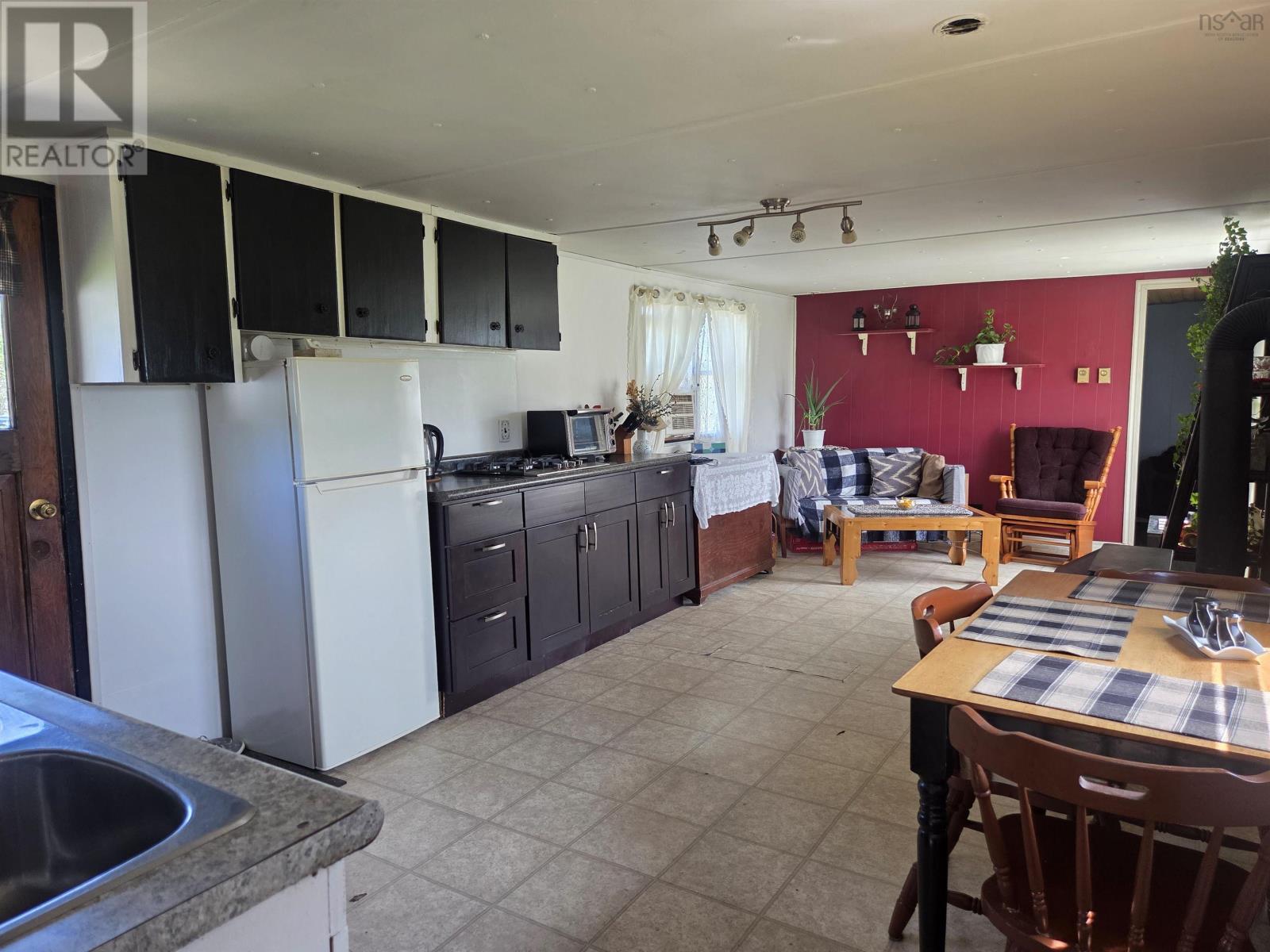 29 Deboer Drive, Lawrencetown, Nova Scotia  B0S 1M0 - Photo 9 - 202618588