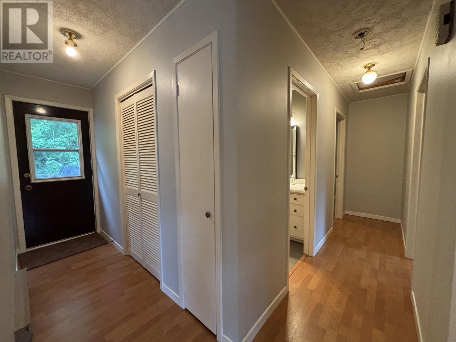 42 Alpine Drive, Bridgewater, Nova Scotia  B4V 3A7 - Photo 17 - 202618590