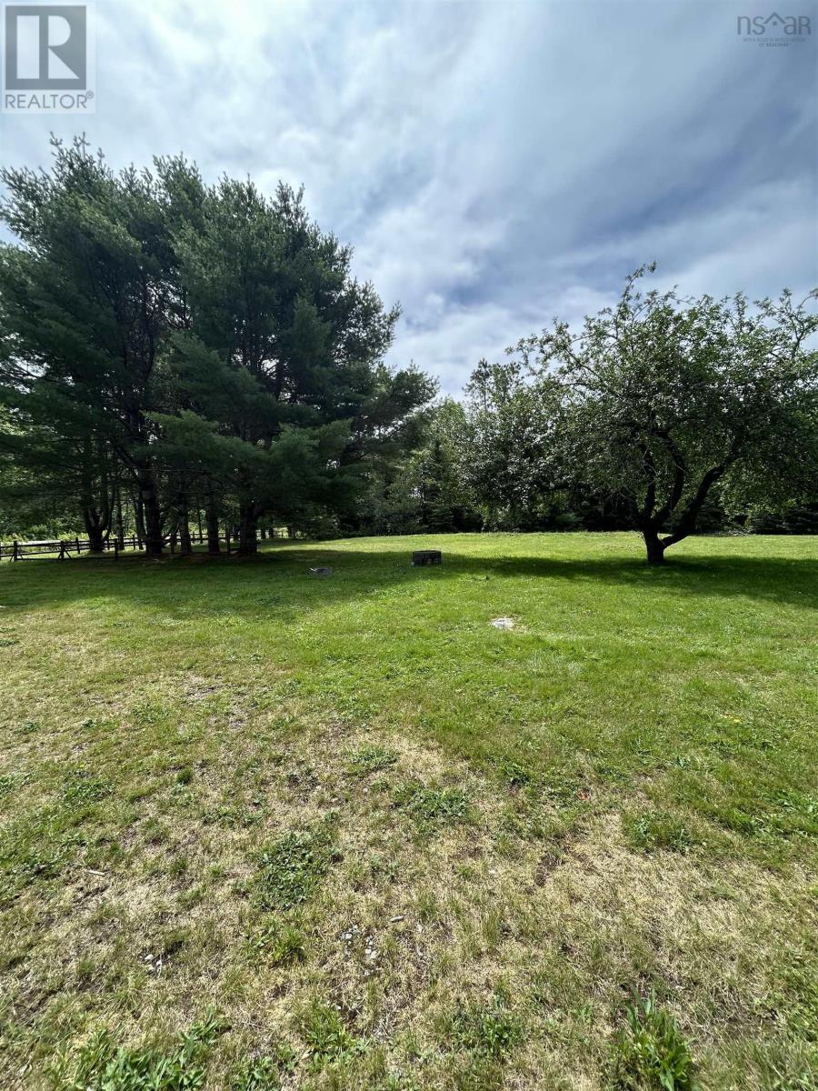 4149 Woodstock Road, Walden, Nova Scotia  B0J 2E0 - Photo 4 - 202618609
