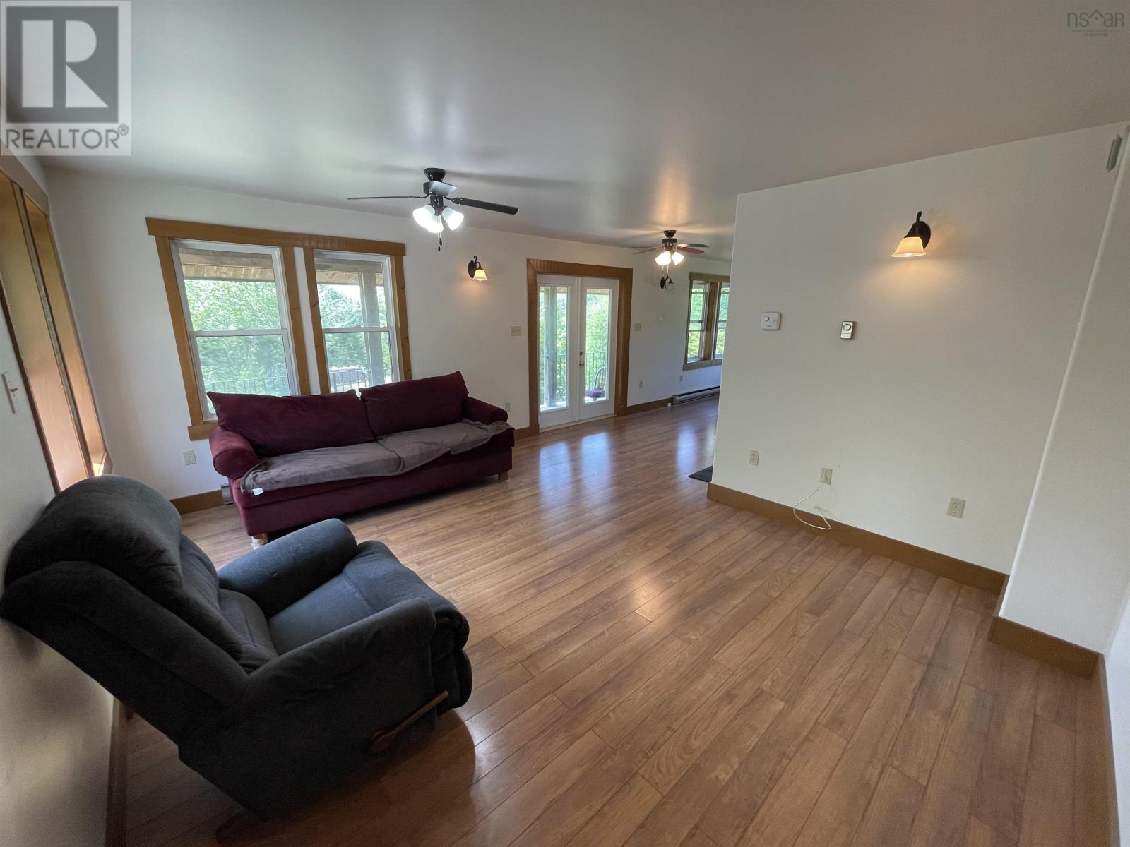 63 Old Post Road, East Chester, Nova Scotia  B0J 1J0 - Photo 5 - 202618631