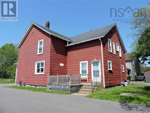 2-4 Queen Street Extension, Amherst, Nova Scotia  B4H 1P8 - Photo 17 - 202618644