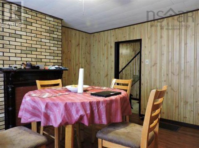 2-4 Queen Street Extension, Amherst, Nova Scotia  B4H 1P8 - Photo 21 - 202618644