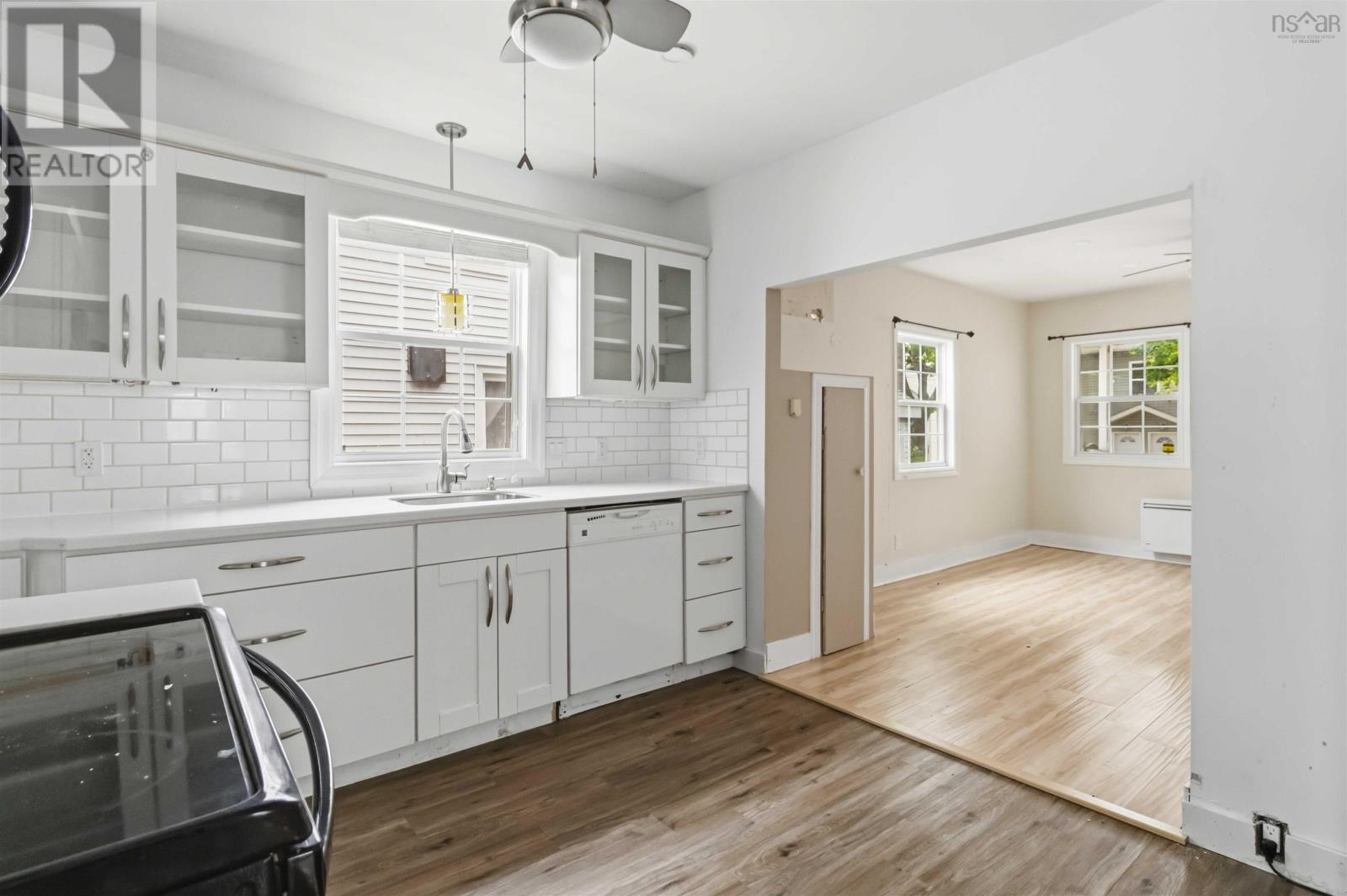 5873 Merkel Street, Halifax, Nova Scotia  B3K 2J2 - Photo 6 - 202618653