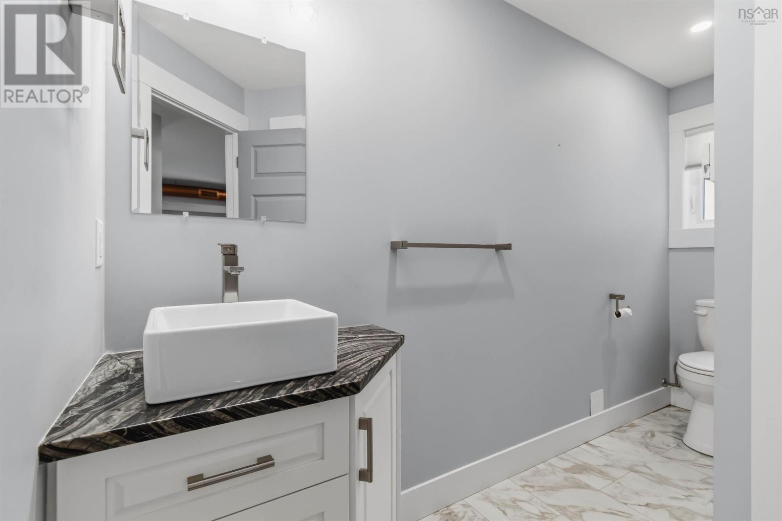 148 Old Sackville Road, Lower Sackville, Nova Scotia  B4C 2J6 - Photo 14 - 202618656