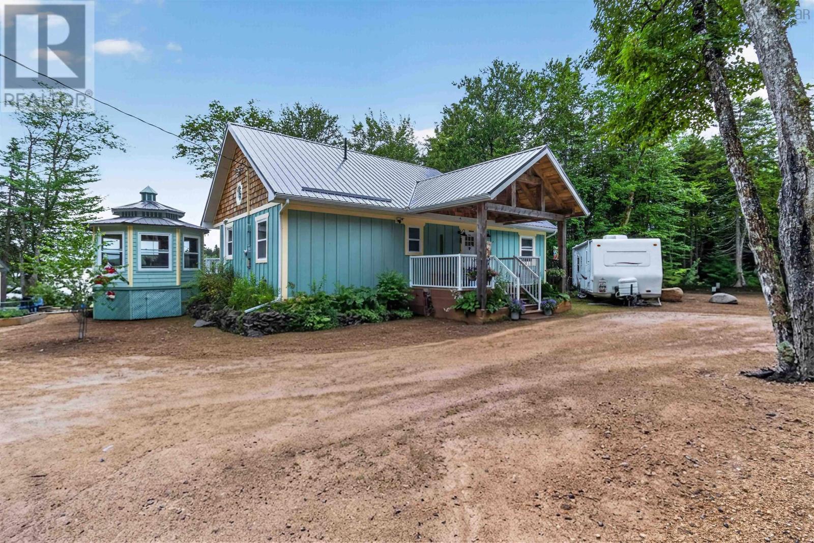 619 Lakecrest Drive, Armstrong Lake, Nova Scotia  B0R 1H0 - Photo 2 - 202618838