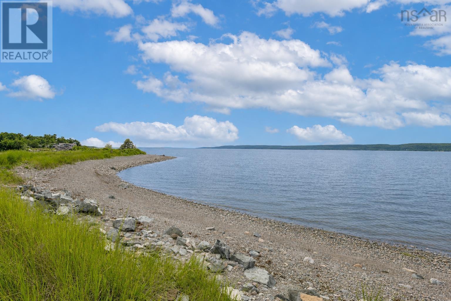 7498 East Bay Highway, Big Pond, Nova Scotia  B1J 1Y2 - Photo 7 - 202618980