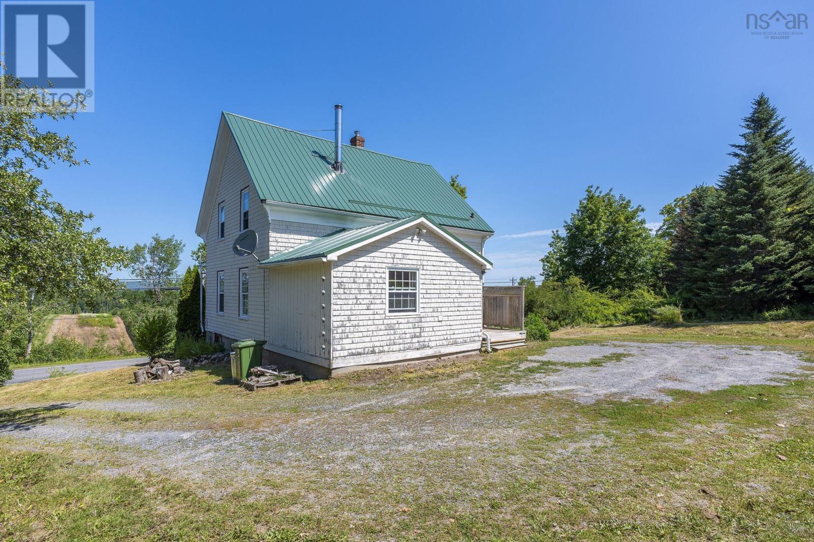 4902 Highway 1, Waterville, Nova Scotia  B0P 1V0 - Photo 2 - 202619045