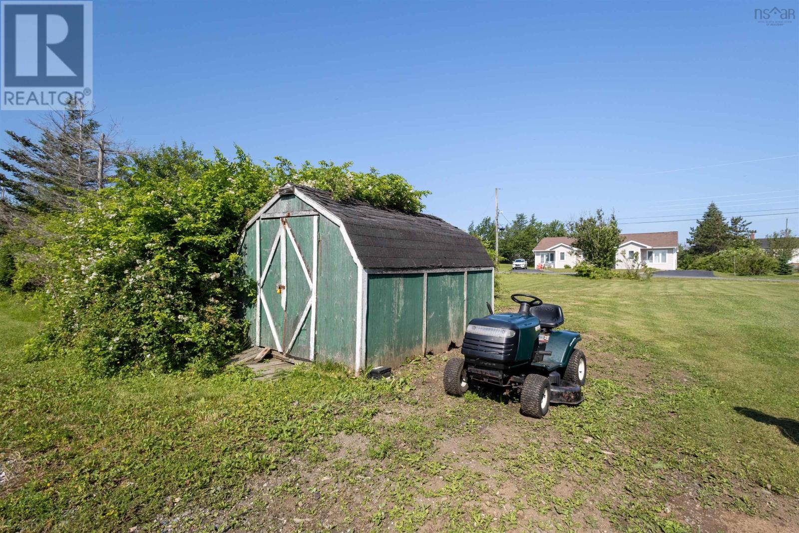 32 Highland Street, Glace Bay, Nova Scotia  B1A 2T5 - Photo 11 - 202619050