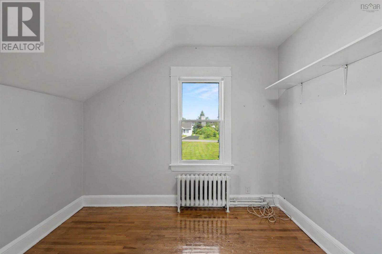 32 Highland Street, Glace Bay, Nova Scotia  B1A 2T5 - Photo 30 - 202619050