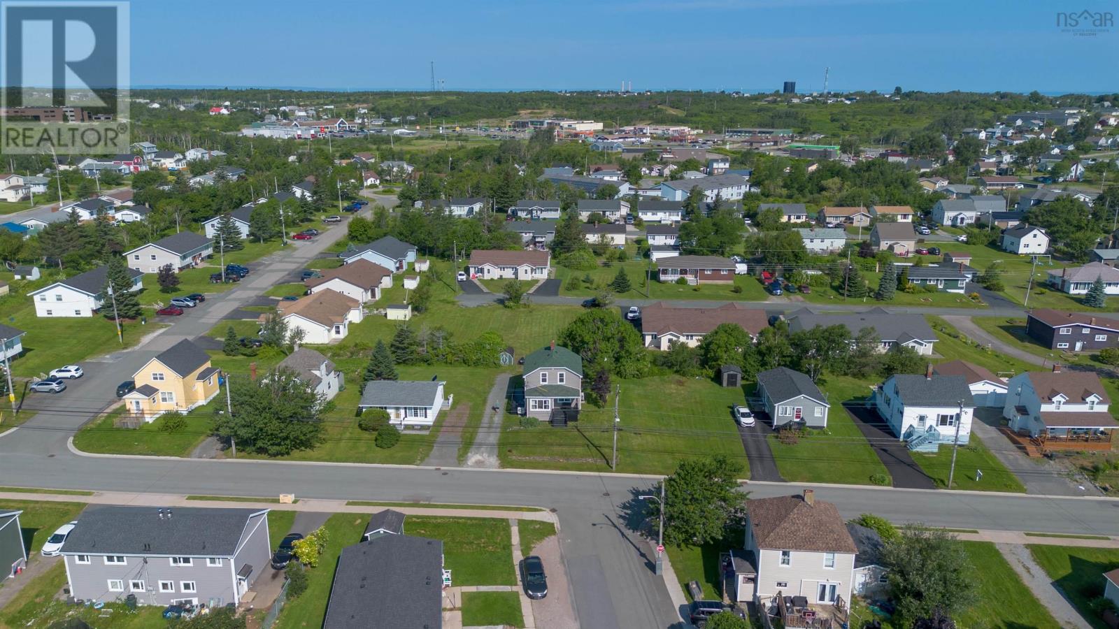 32 Highland Street, Glace Bay, Nova Scotia  B1A 2T5 - Photo 7 - 202619050