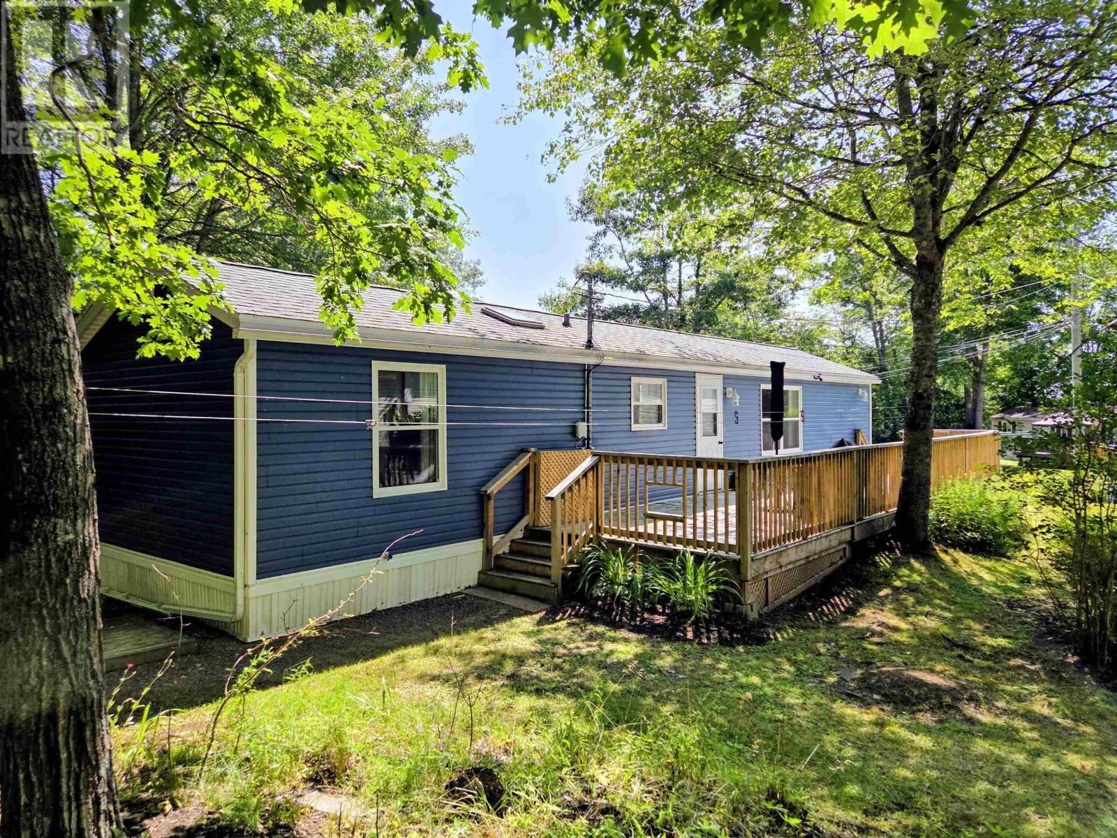 27 Spring Crescent, Bridgewater, Nova Scotia  B4V 3G3 - Photo 10 - 202619061