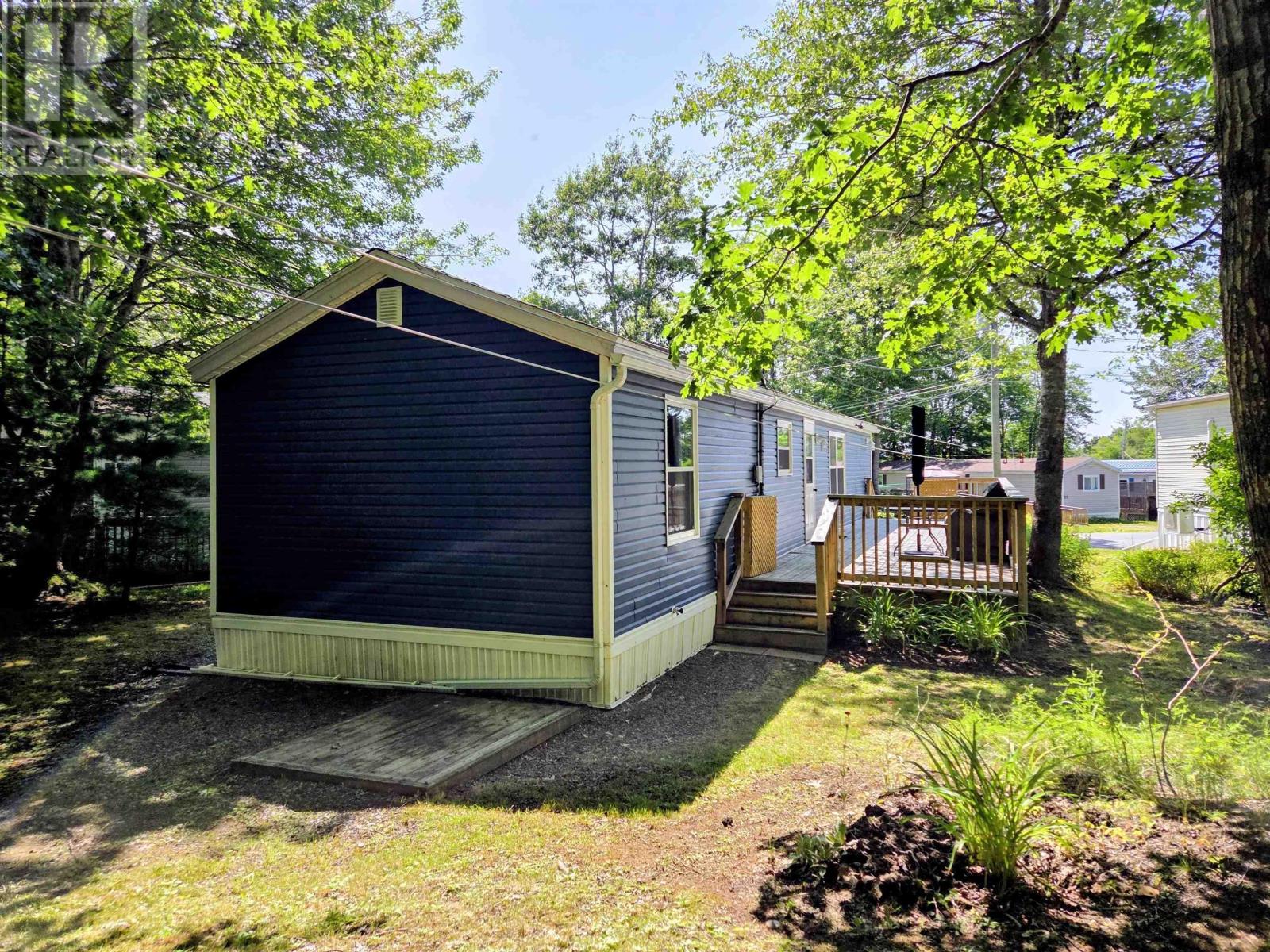 27 Spring Crescent, Bridgewater, Nova Scotia  B4V 3G3 - Photo 11 - 202619061