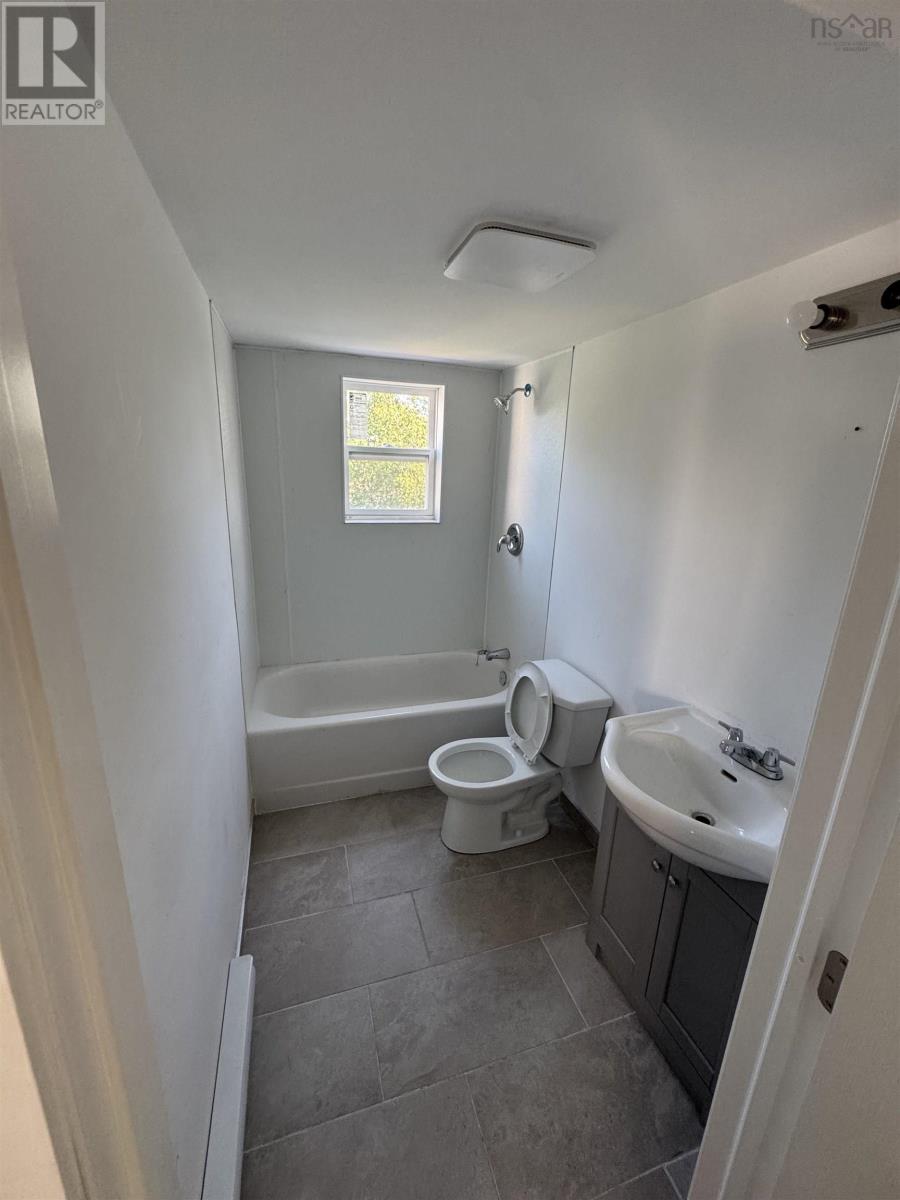 9 Stanley Street, North Sydney, Nova Scotia  B2A 1S7 - Photo 2 - 202619066