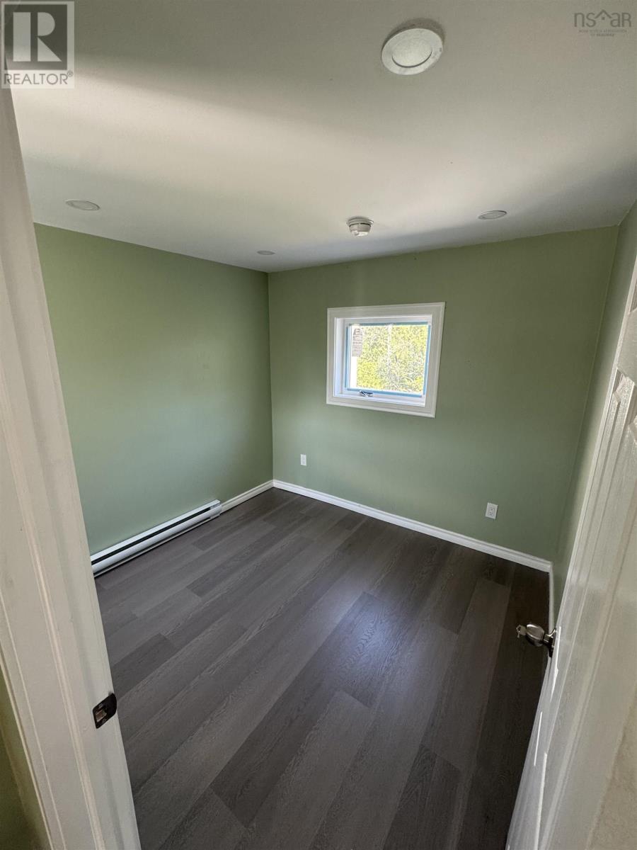 9 Stanley Street, North Sydney, Nova Scotia  B2A 1S7 - Photo 3 - 202619066