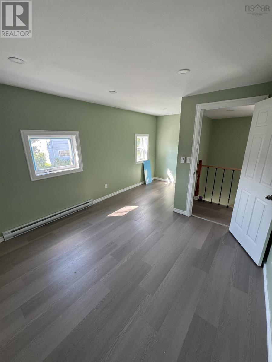 9 Stanley Street, North Sydney, Nova Scotia  B2A 1S7 - Photo 5 - 202619066