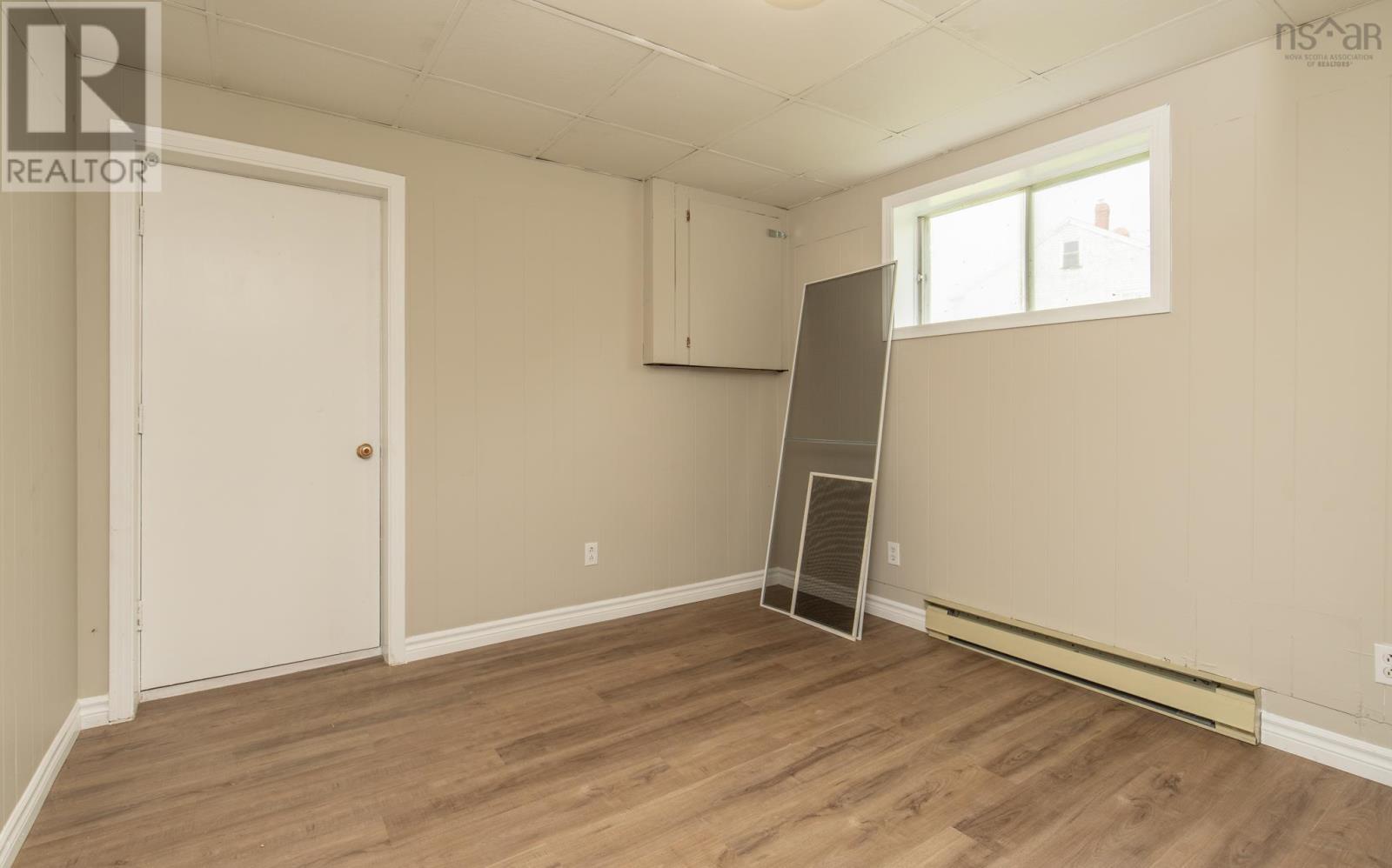2 Huntington Street, Yarmouth, Nova Scotia  B5A 2R9 - Photo 40 - 202619073