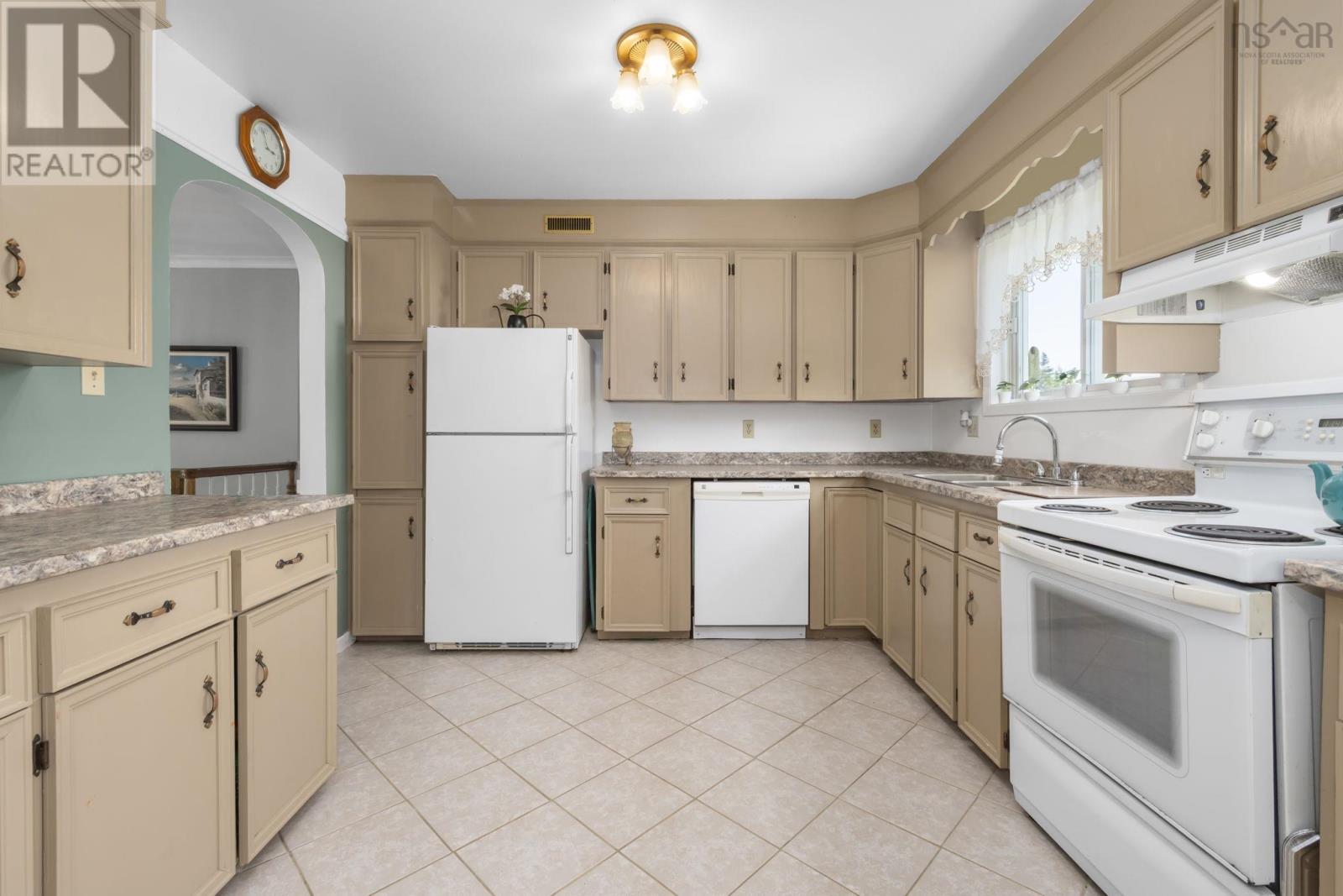 419 Dyke Road, Cow Bay, Nova Scotia  B3G 1K6 - Photo 14 - 202619097