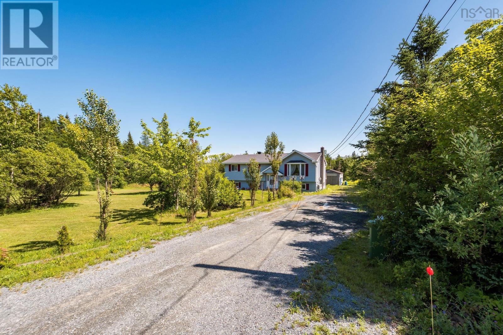 419 Dyke Road, Cow Bay, Nova Scotia  B3G 1K6 - Photo 2 - 202619097