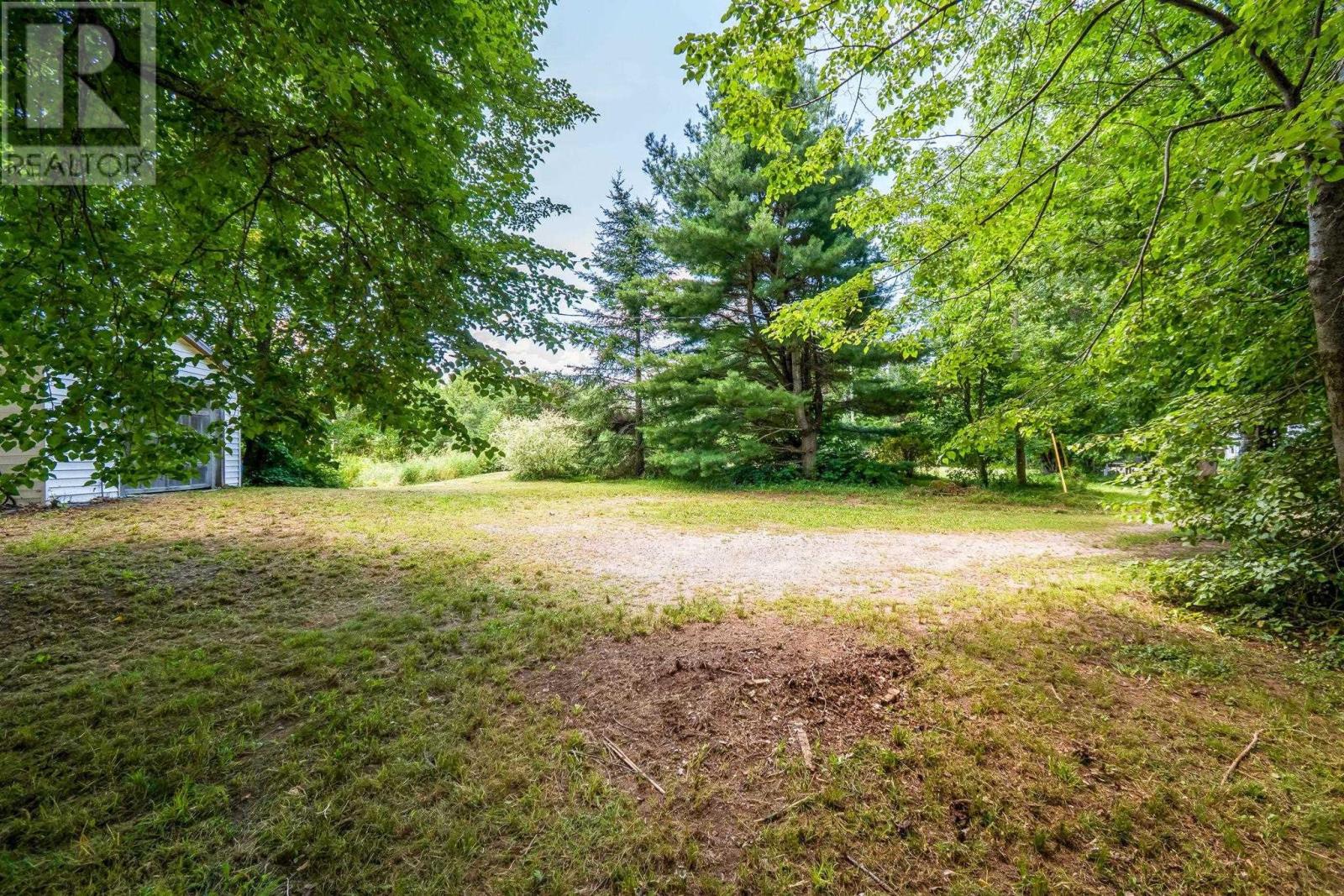 105 Dill Road, Currys Corner, Nova Scotia  B0N 2T0 - Photo 8 - 202619124