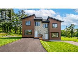 54 Heckman Avenue, bridgewater, Nova Scotia