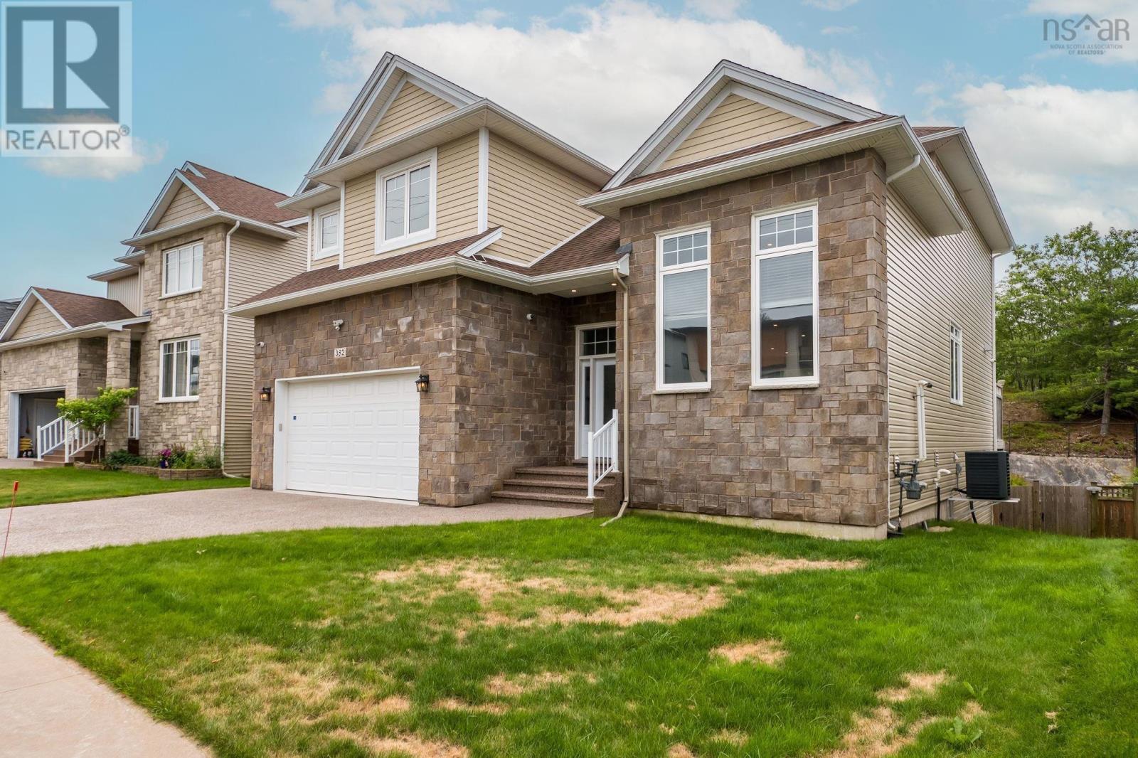 382 Starboard Drive, Halifax, Nova Scotia  B3M 0L4 - Photo 2 - 202619141