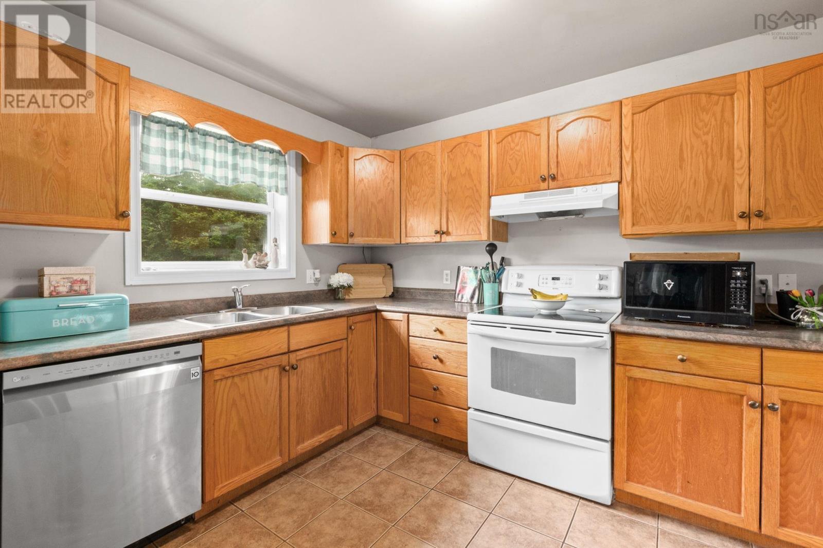 166 Dalrymple Drive, Nine Mile River, Nova Scotia  B2S 2S1 - Photo 12 - 202619326