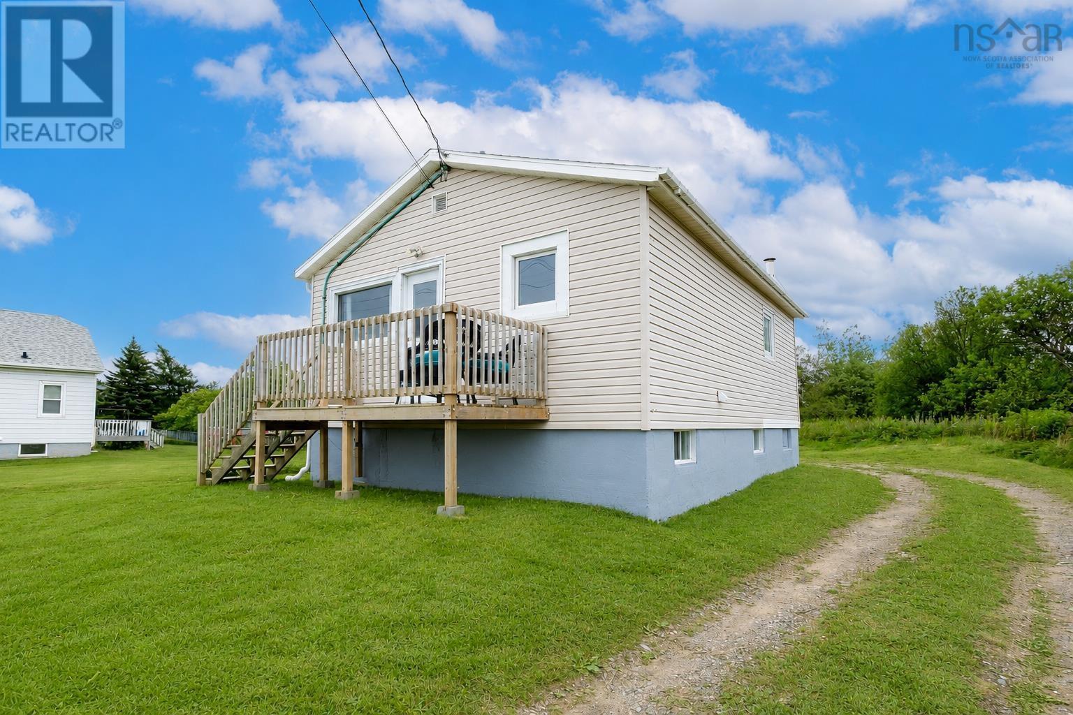 3444 Emerald Street, New Waterford, Nova Scotia  B1H 1H6 - Photo 16 - 202619521