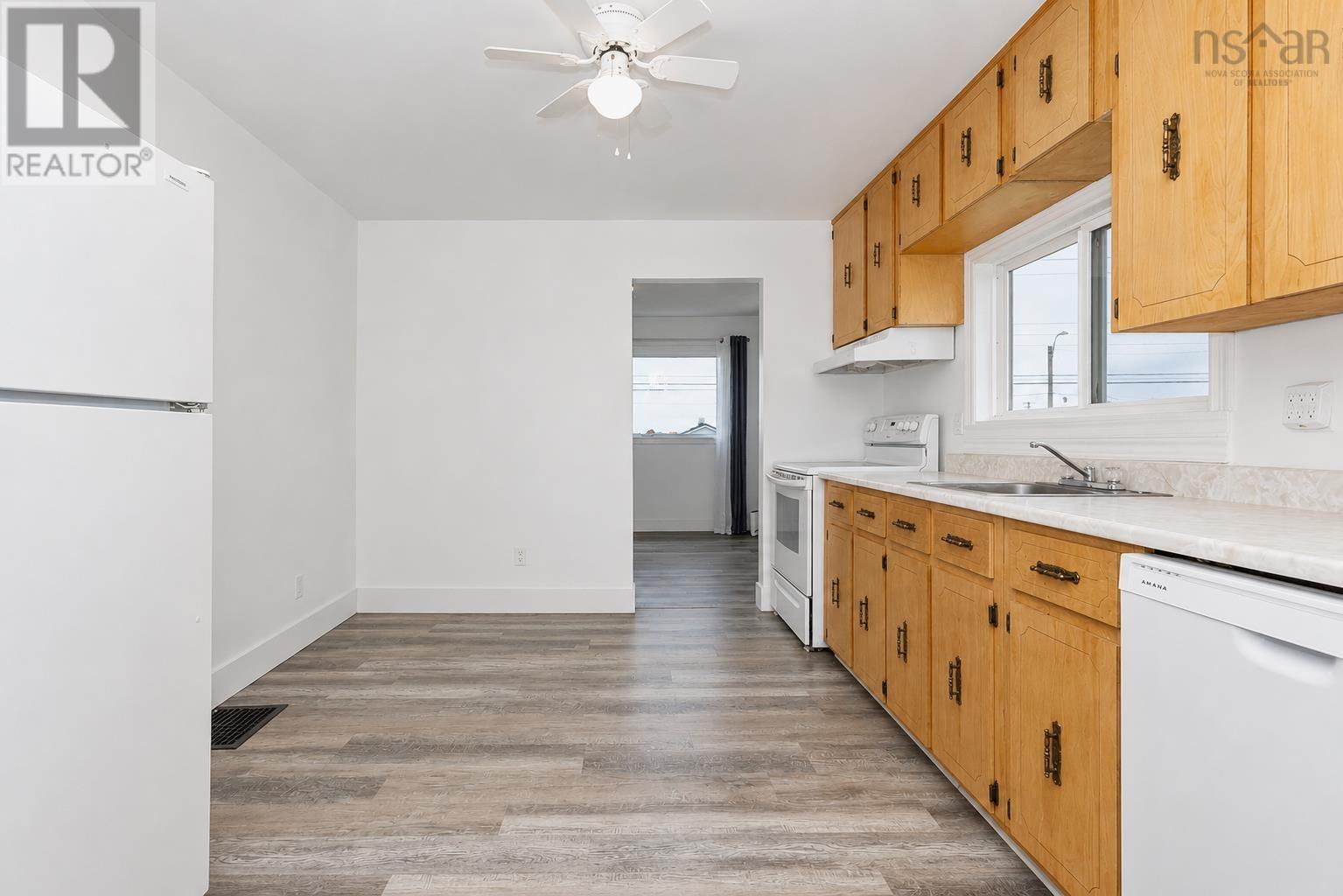 3444 Emerald Street, New Waterford, Nova Scotia  B1H 1H6 - Photo 5 - 202619521