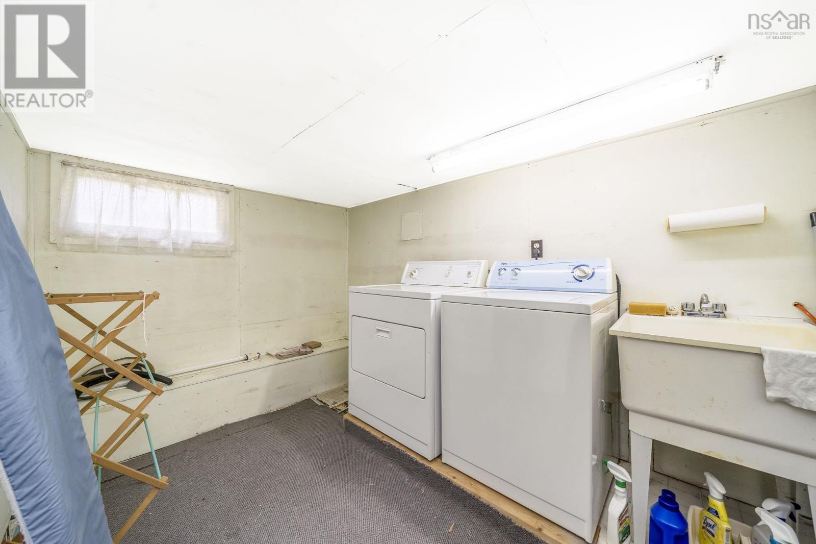 15 Oakdale Crescent, Dartmouth, Nova Scotia  B3A 2L7 - Photo 44 - 202619550