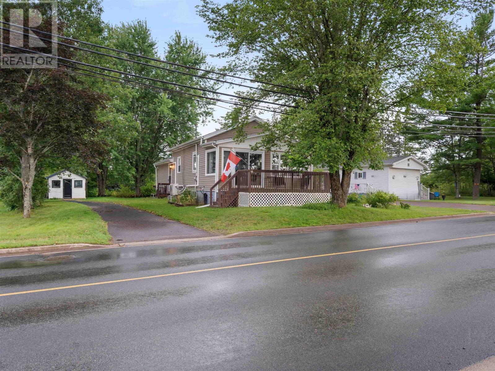 9 Main Street East, Stewiacke, Nova Scotia  B0N 2J0 - Photo 3 - 202619579