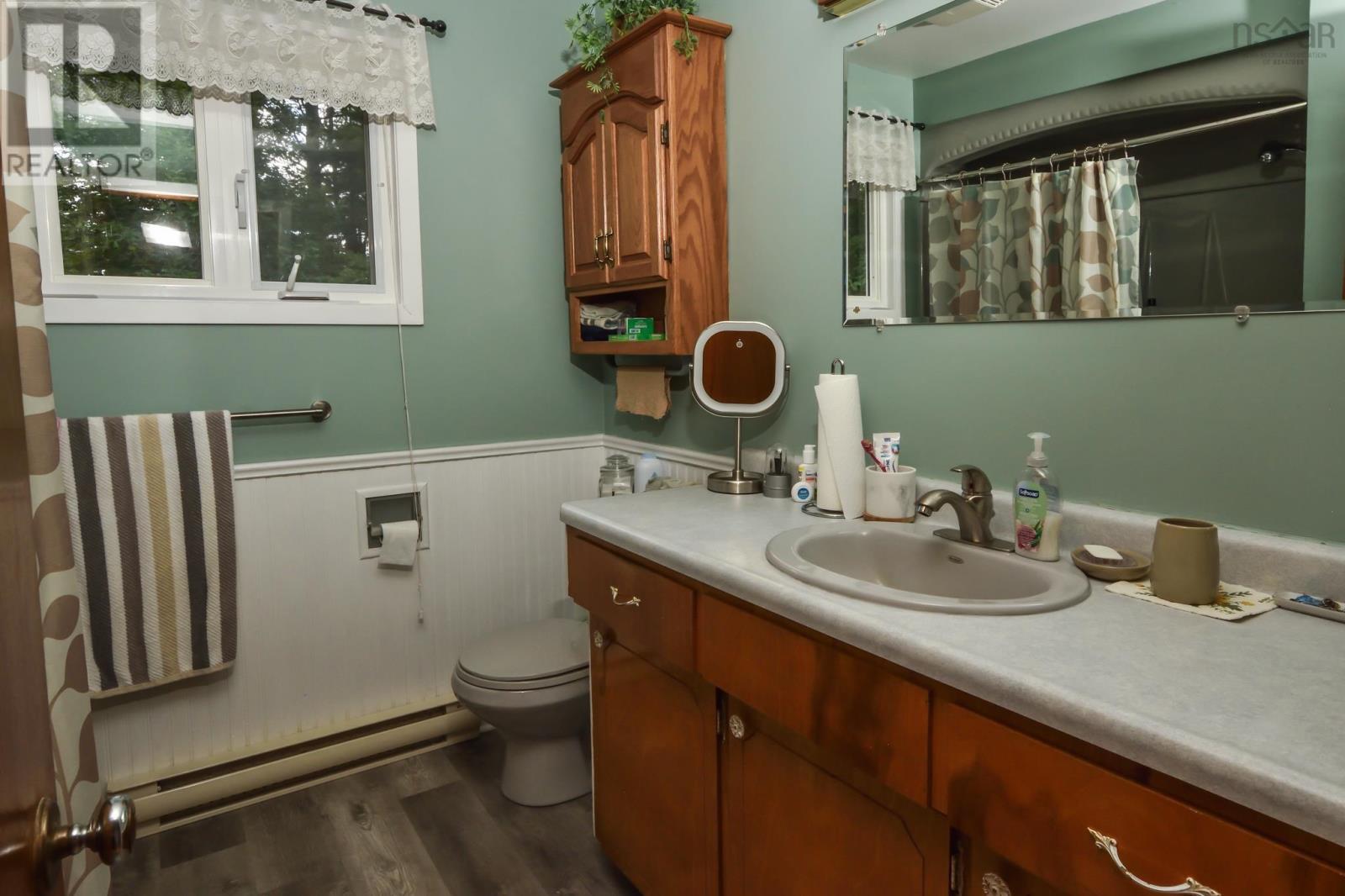 24 Green Acres Road, Pleasantville, Nova Scotia  B0R 1G0 - Photo 12 - 202619587