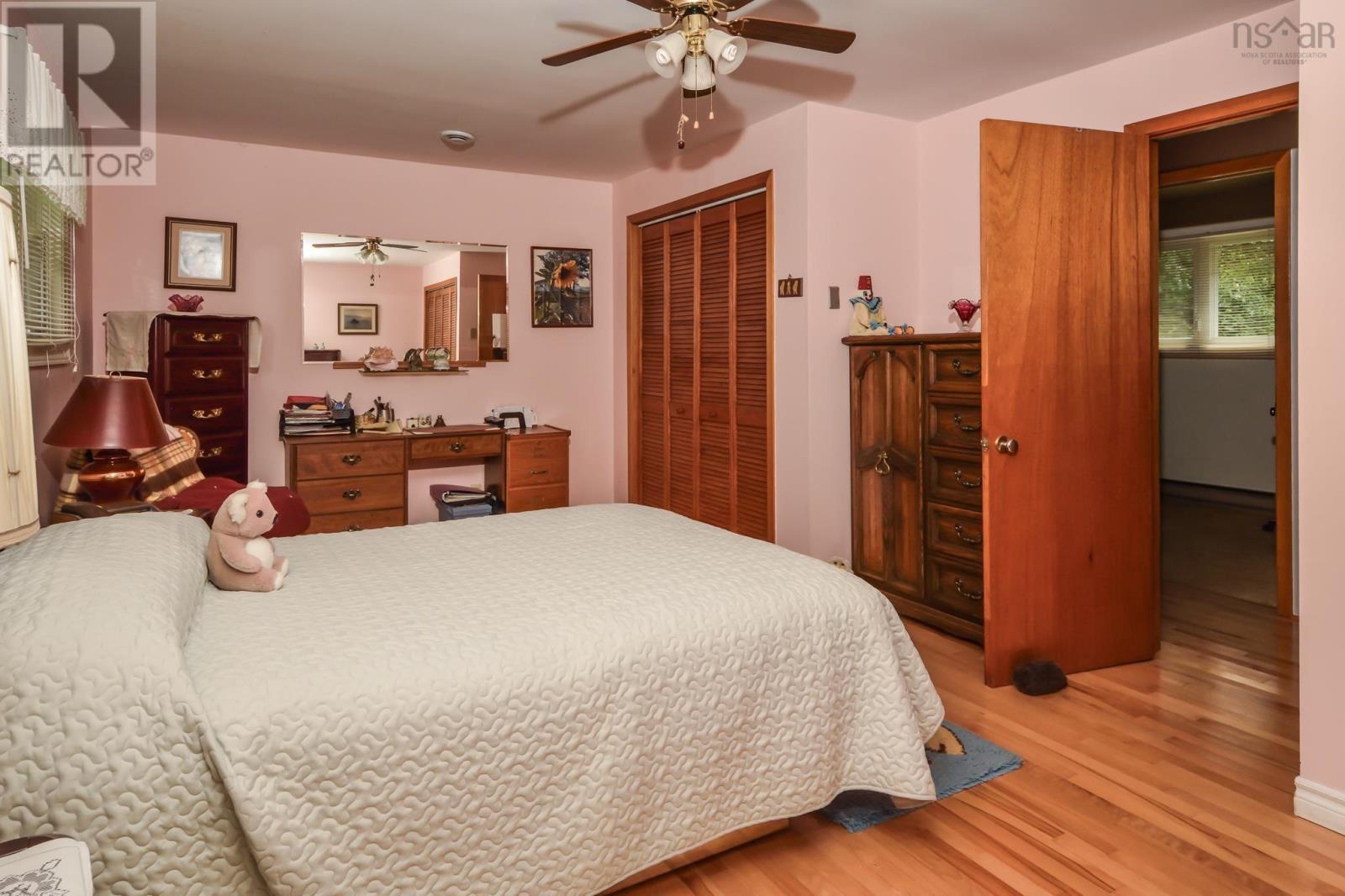 24 Green Acres Road, Pleasantville, Nova Scotia  B0R 1G0 - Photo 14 - 202619587