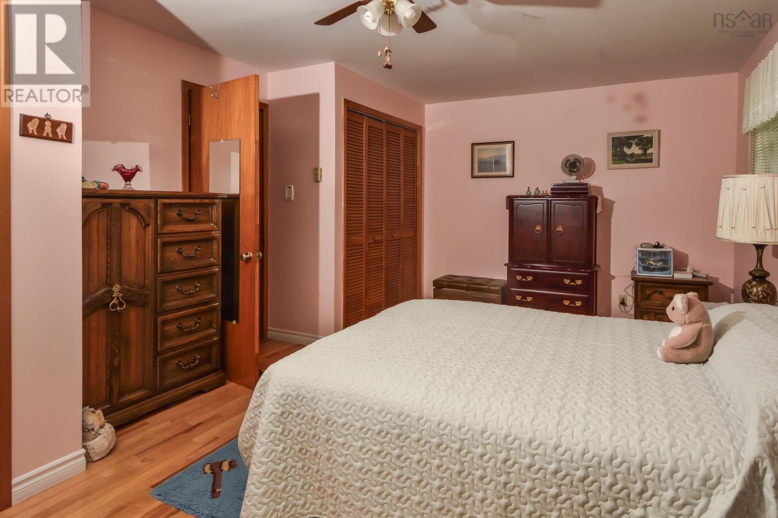 24 Green Acres Road, Pleasantville, Nova Scotia  B0R 1G0 - Photo 15 - 202619587