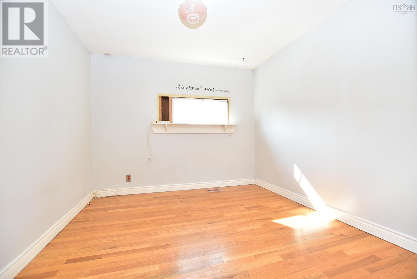 45 Belmont Avenue, Dartmouth, Nova Scotia  B2W 1E6 - Photo 18 - 202619708