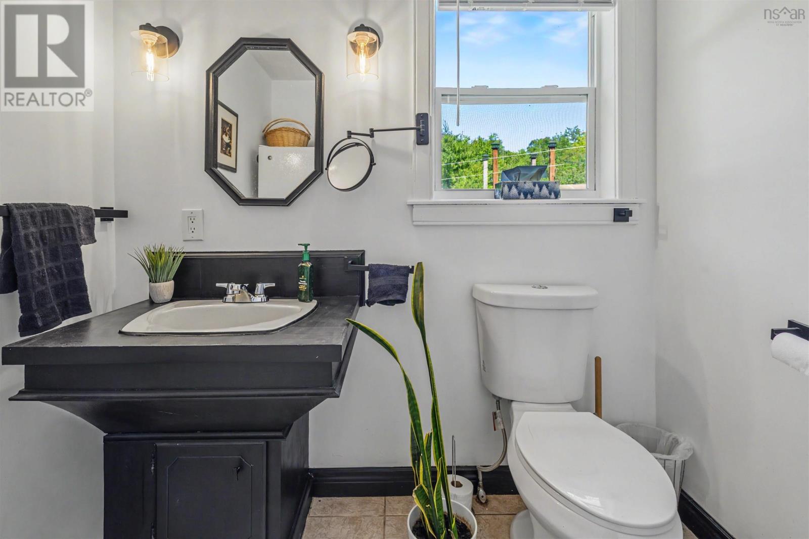 27 Greenridge Drive, Howie Centre, Nova Scotia  B1L 1H1 - Photo 17 - 202619765