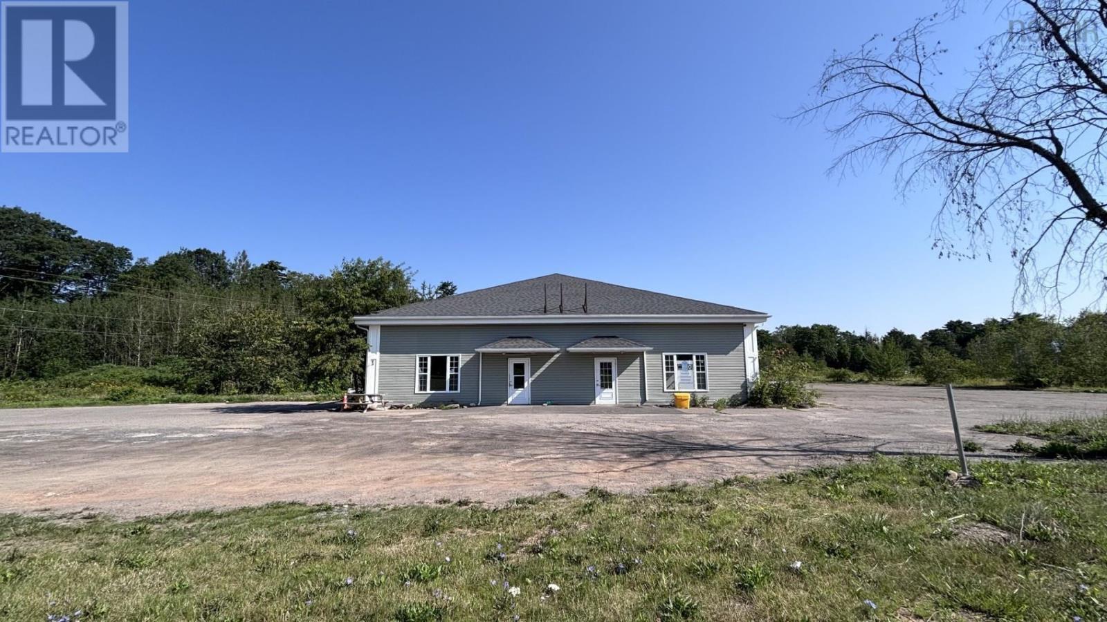9701 Commercial Street, New Minas, Nova Scotia  B4N 3G6 - Photo 6 - 202619768