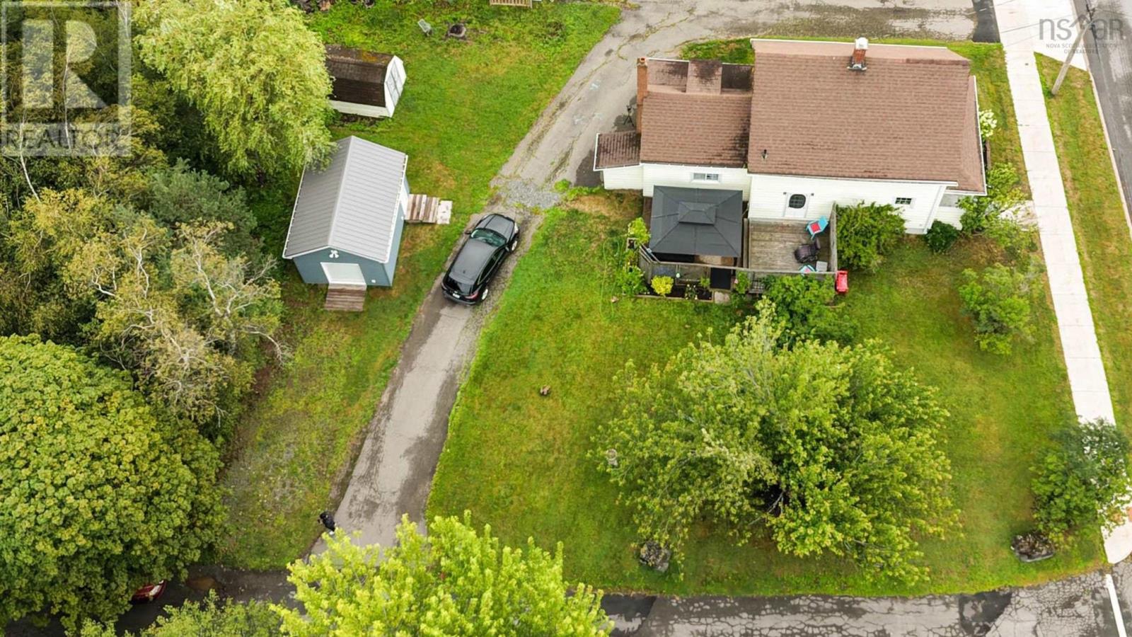 38 St. Bernard Street, Stellarton, Nova Scotia  B0K 1S0 - Photo 4 - 202619770