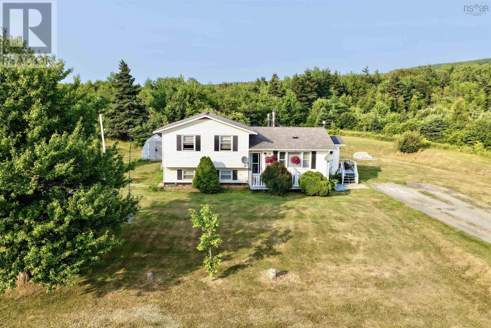 121 Pipers Lane, Inverside, Nova Scotia  B0E 1N0 - Photo 3 - 202619970